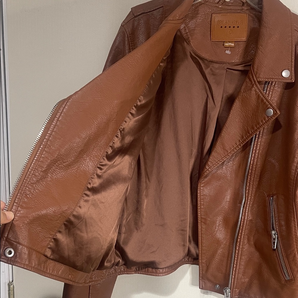 NWOT Blank NYC Tan Leather Jacket with Silver Accents Women’s Size Large - Picture 10 of 12